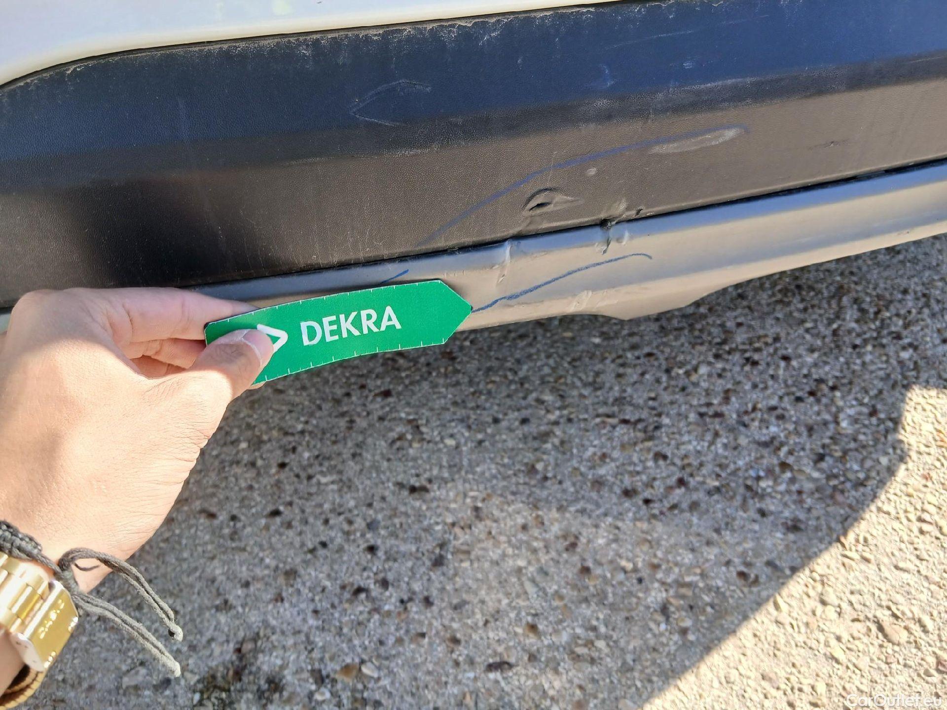  Hyundai  Tucson HYUNDAI  / 2018 / 5P / todoterreno 1.6 CRDI 85kW (116CV) 48V SLE 4X2(SP)(SL) #34