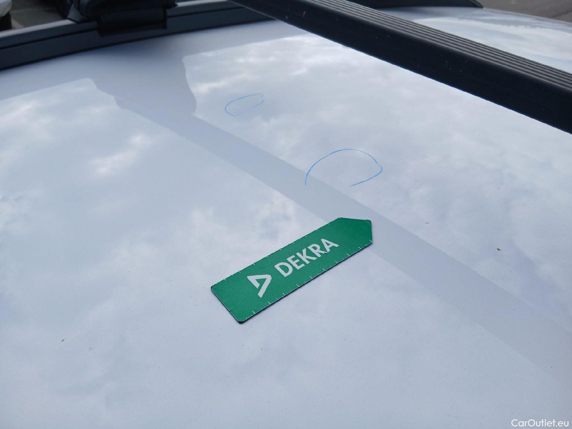  Hyundai  Konna HYUNDAI Kona / 2020 / 5P / todoterreno 1.6 CRDI 100kW (136CV) 48V Maxx 4X2 #19