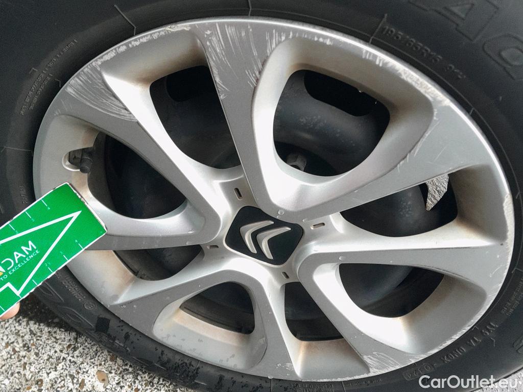  Citroen  C3 CITROEN  / 2016 / 5P / berlina con portón BlueHDi 73KW (100CV) S&S FEEL #19