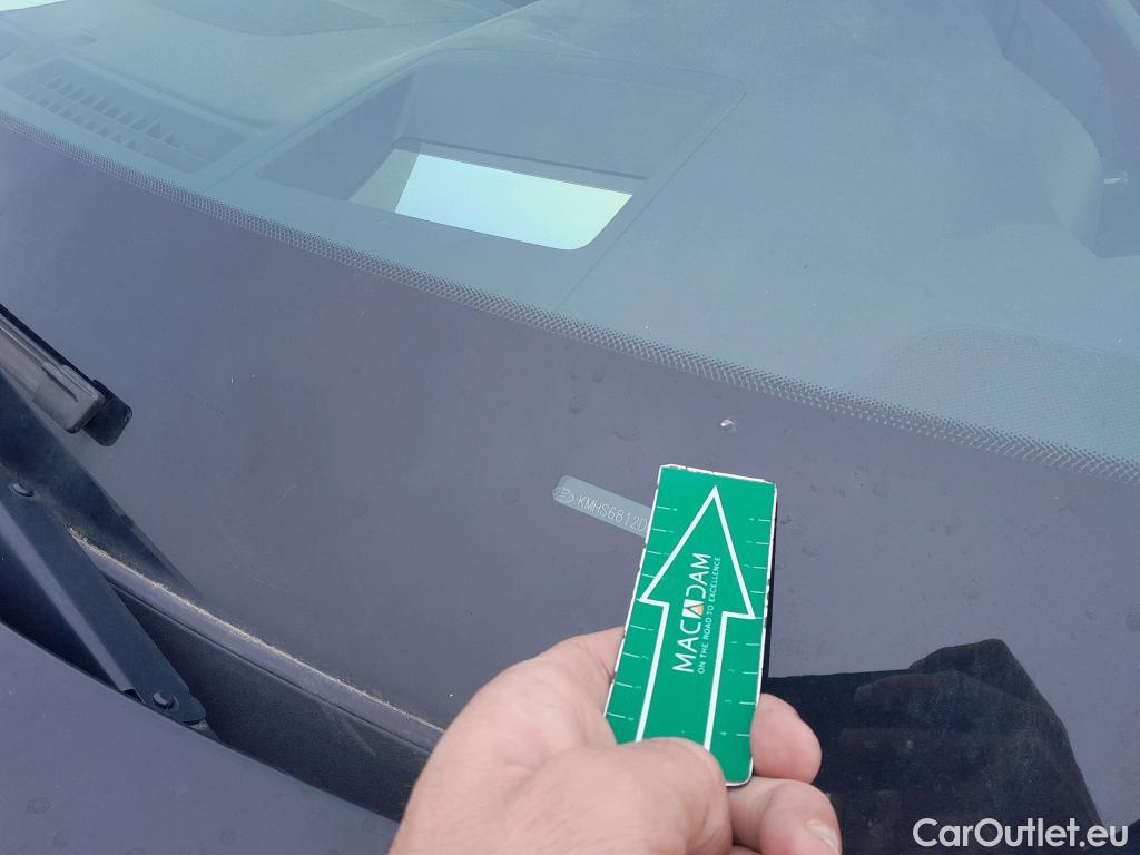  Hyundai  Santa Fe HYUNDAI  / 2021 / 5P / todoterreno 1.6 TGDi PHEV Tecno Auto 4x4 #4