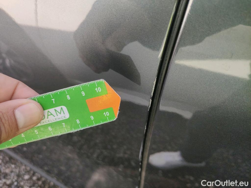  Bmw  X2 BMW  / 2017 / 5P / todoterreno sDrive18d (AC) #2