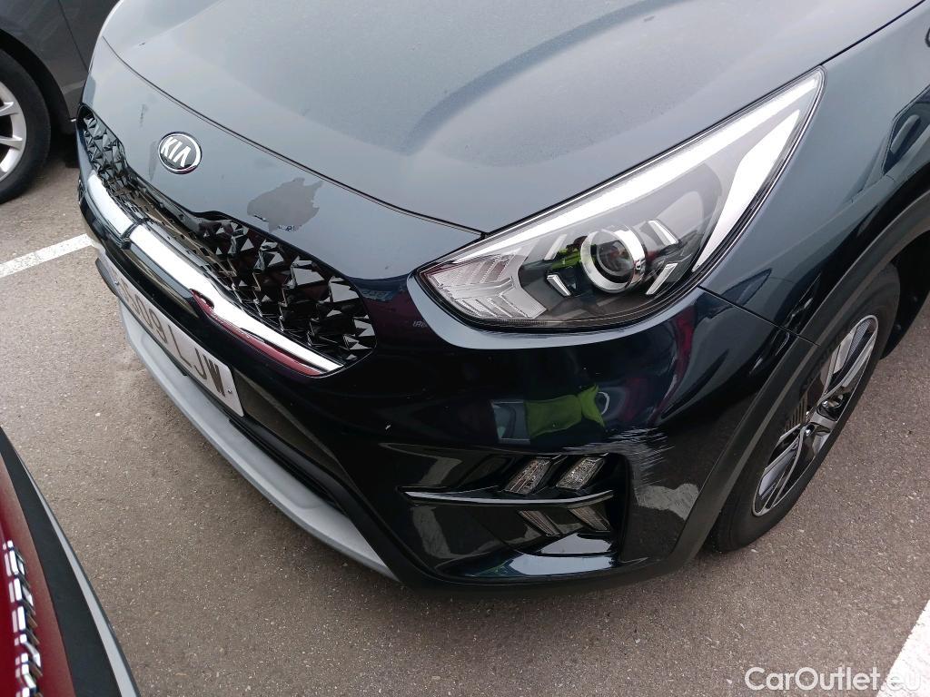  KIA  Niro KIA  / 2019 / 5P / crossover 1.6 GDi HEV 104kW (141CV) Drive #25