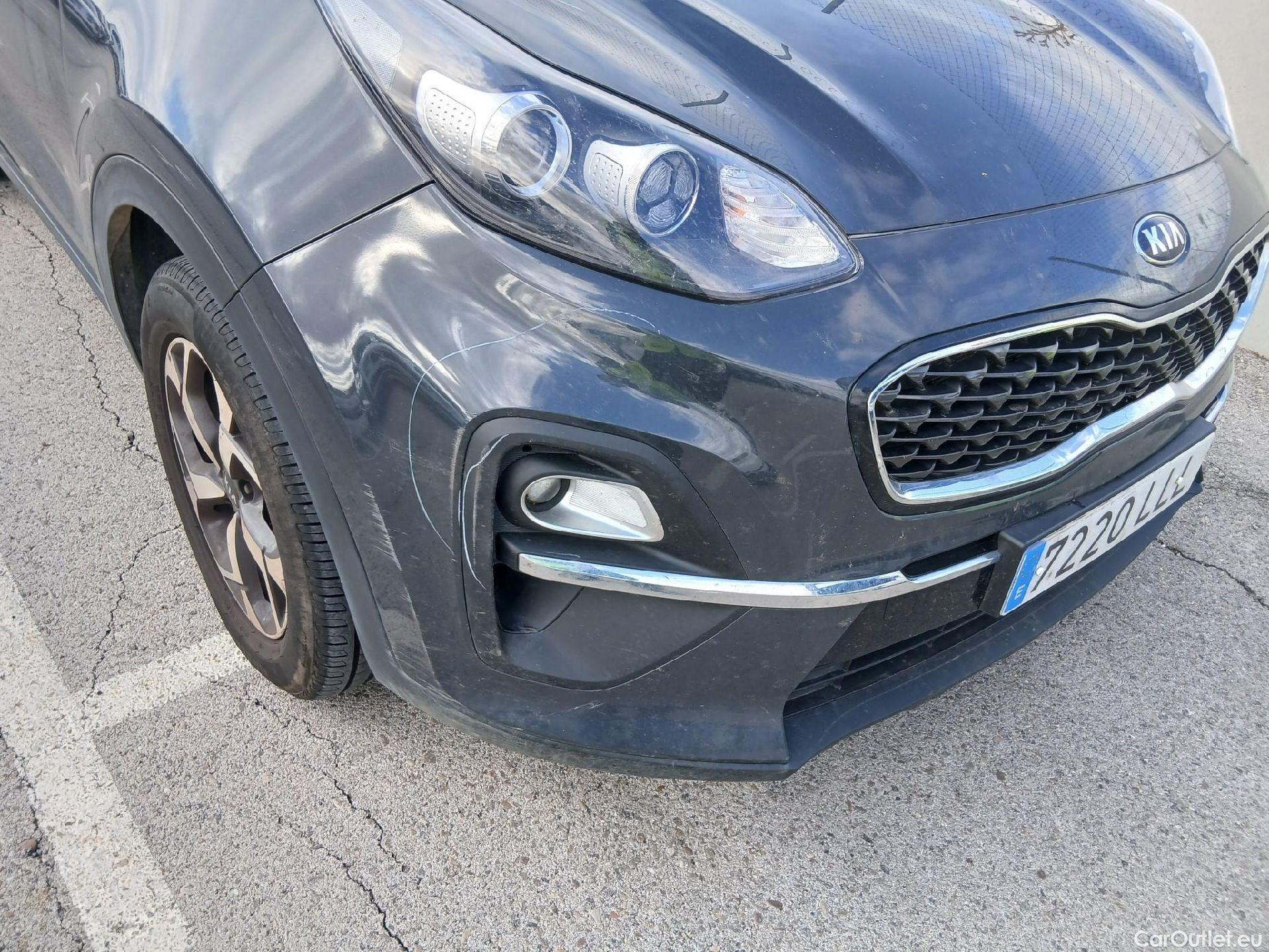  KIA  Sportage KIA  1.6MHEV Drive 100kW(136CV) 4x2(Crist Tintados) #14