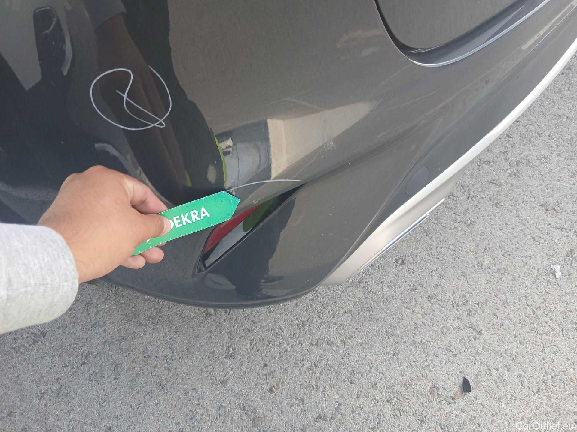  KIA  XCeed KIA  1.6 GDi PHEV 104kW (141CV) eDrive (AC) #12