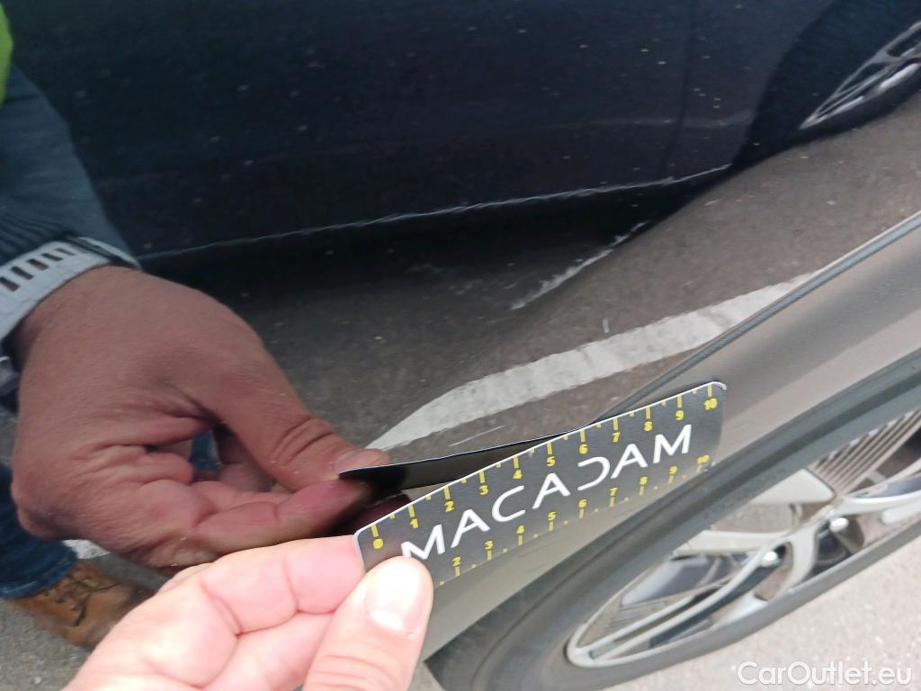  KIA  Niro KIA  / 2019 / 5P / crossover 1.6 GDi HEV 104kW (141CV) Drive #32