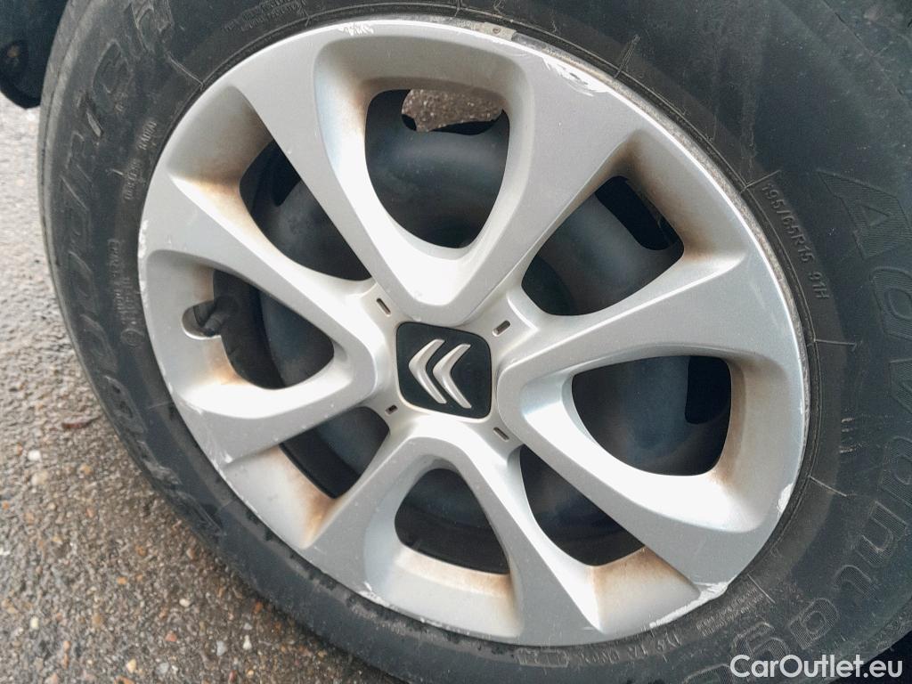  Citroen  C3 CITROEN  / 2016 / 5P / berlina con portón BlueHDi 73KW (100CV) S&S FEEL #24