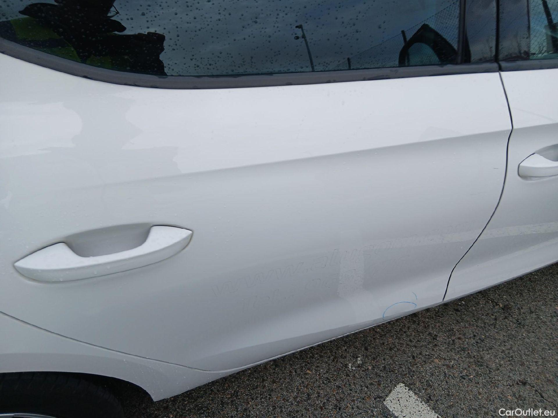  Land Rover  Discovery SEAT Nuevo León / 2020 / 5P / berlina con portón 2.0 TDI 85kW S&S Style Go(SP) #32