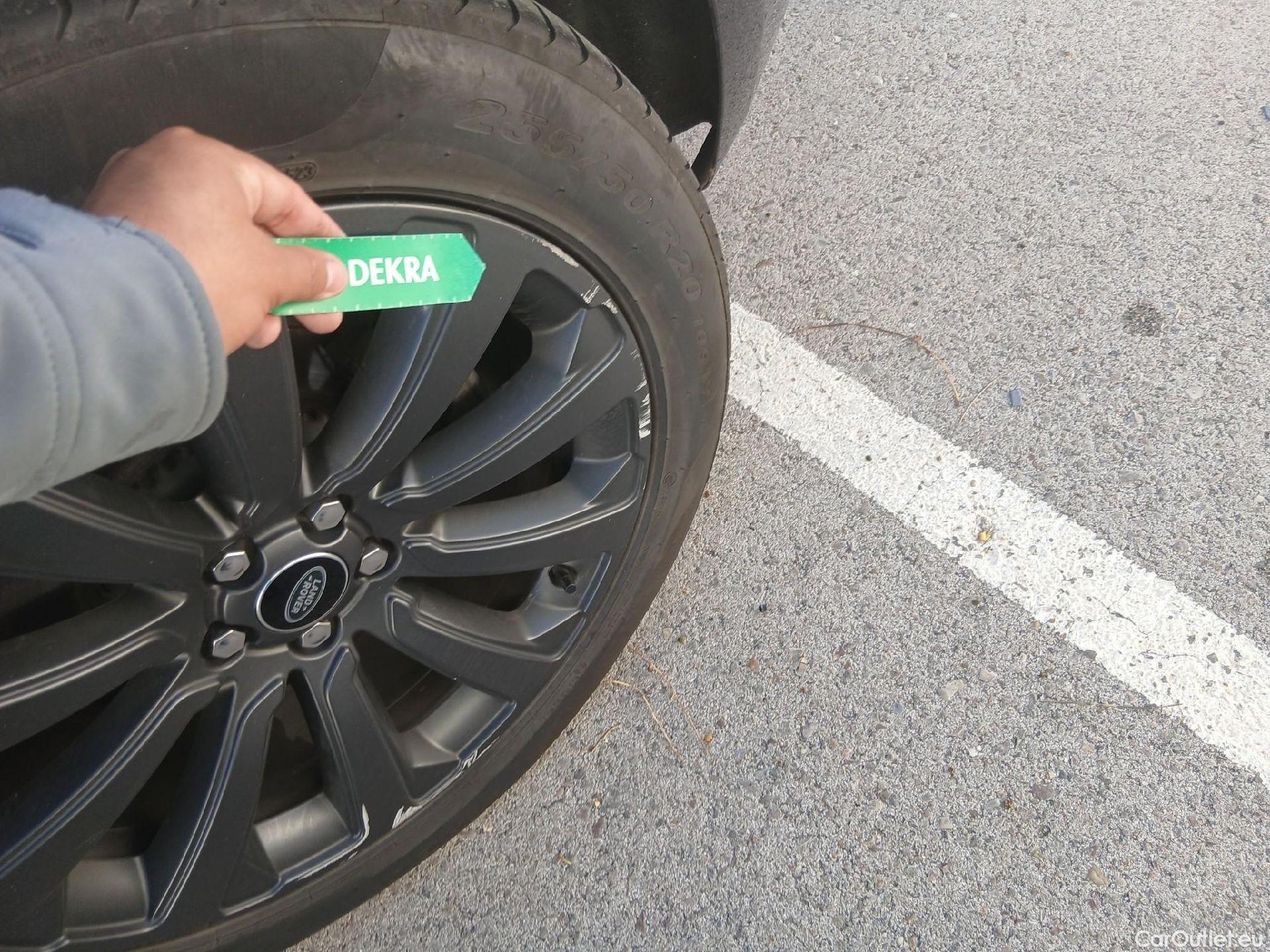  Land Rover  Range Rover LAND ROVER  Velar / 2017 / 5P / todoterreno 2.0D I4 150kW R-Dynamic S 4WD Auto #23