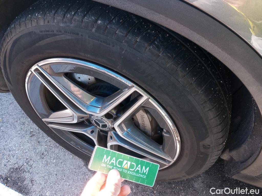  Mercedes  G-Klasee MERCEDES-BENZ GLC Coupé / 2019 / 5P / coupé GLC 200 d 4MATIC #4