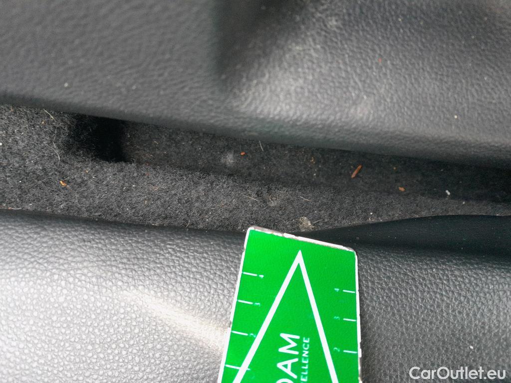  Toyota  Corolla TOYOTA  / 2019 / 5P / familiar 1.8 125H BUSINESS PLUS E-CVT TOU SPORT #10