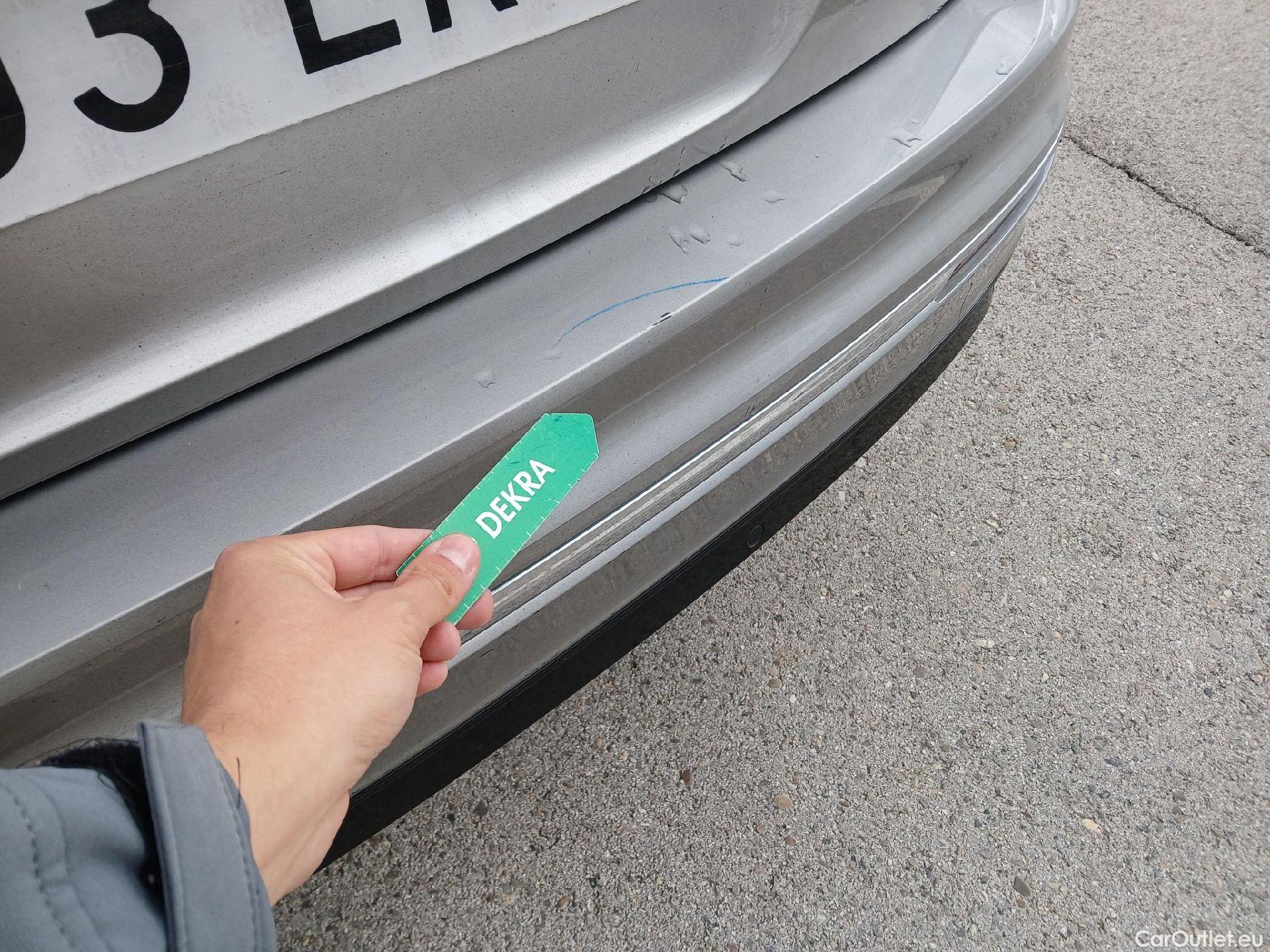  Volkswagen  Tiguan VOLKSWAGEN  / 2016 / 5P / todoterreno Advance 2.0 TDI 110kW (150CV) DSG #17