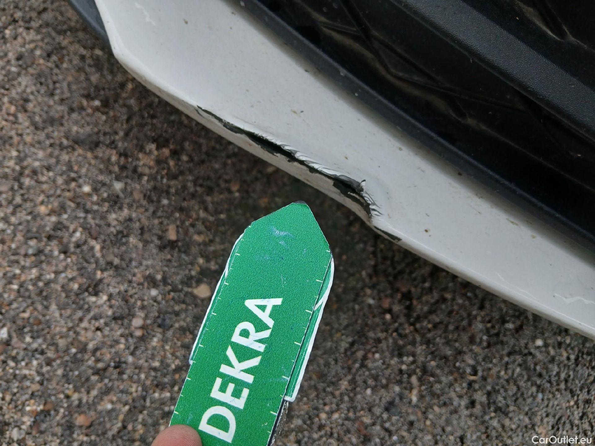  Land Rover  Discovery SEAT Nuevo León / 2020 / 5P / berlina con portón 2.0 TDI 85kW S&S Style Go(SP) #22