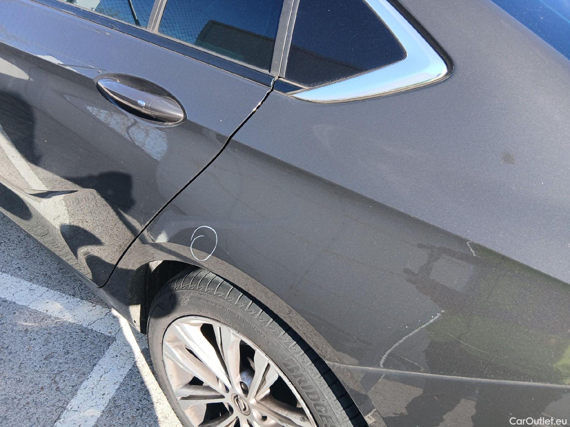  Land Rover  Discovery OPEL Insignia / 2020 / 5P / berlina con portón GS Business Elegance 2.0D DVH 130kW MT6 #16