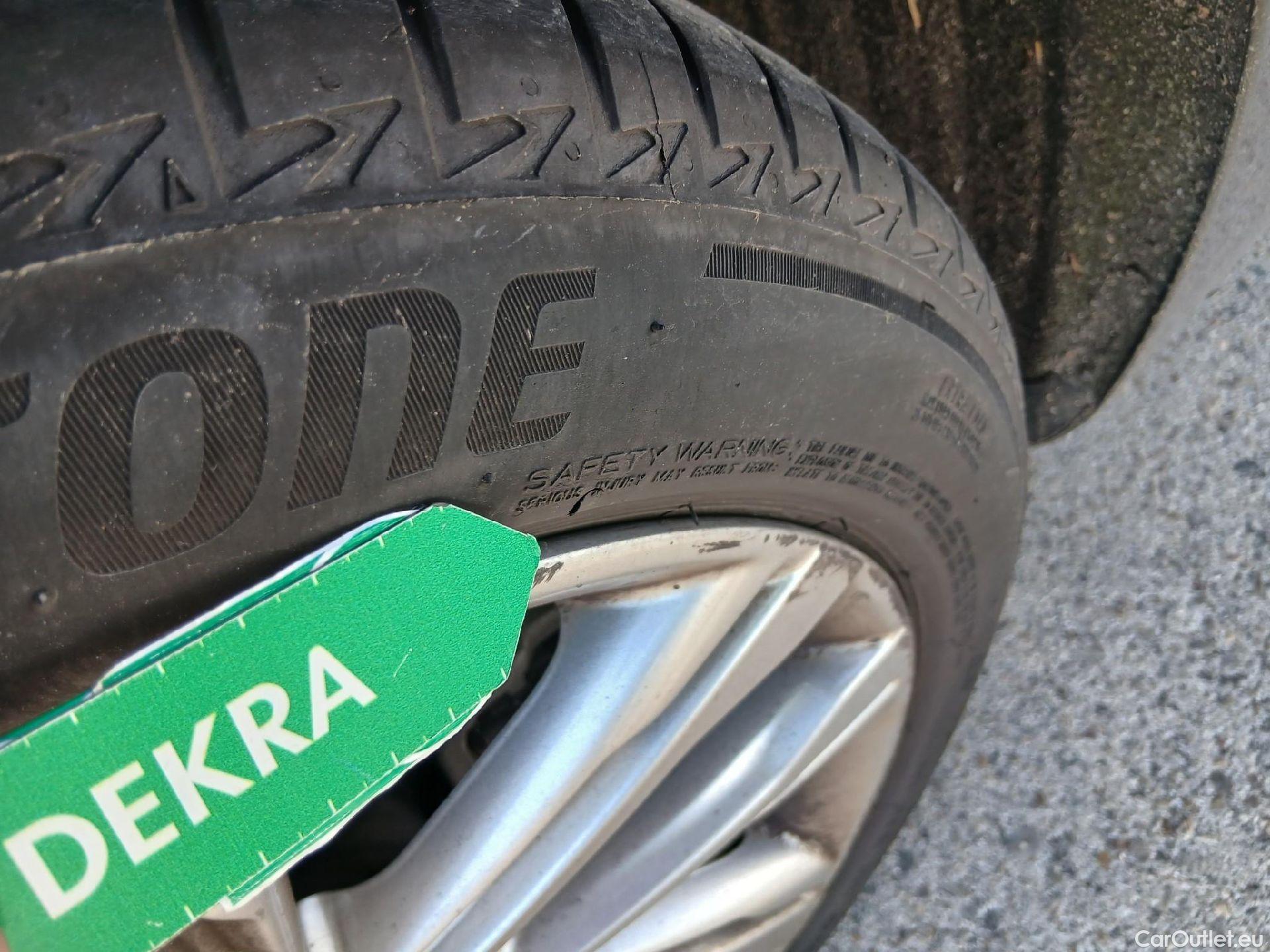  Land Rover  Discovery OPEL Insignia / 2020 / 5P / berlina con portón GS Business Elegance 2.0D DVH 130kW MT6 #7