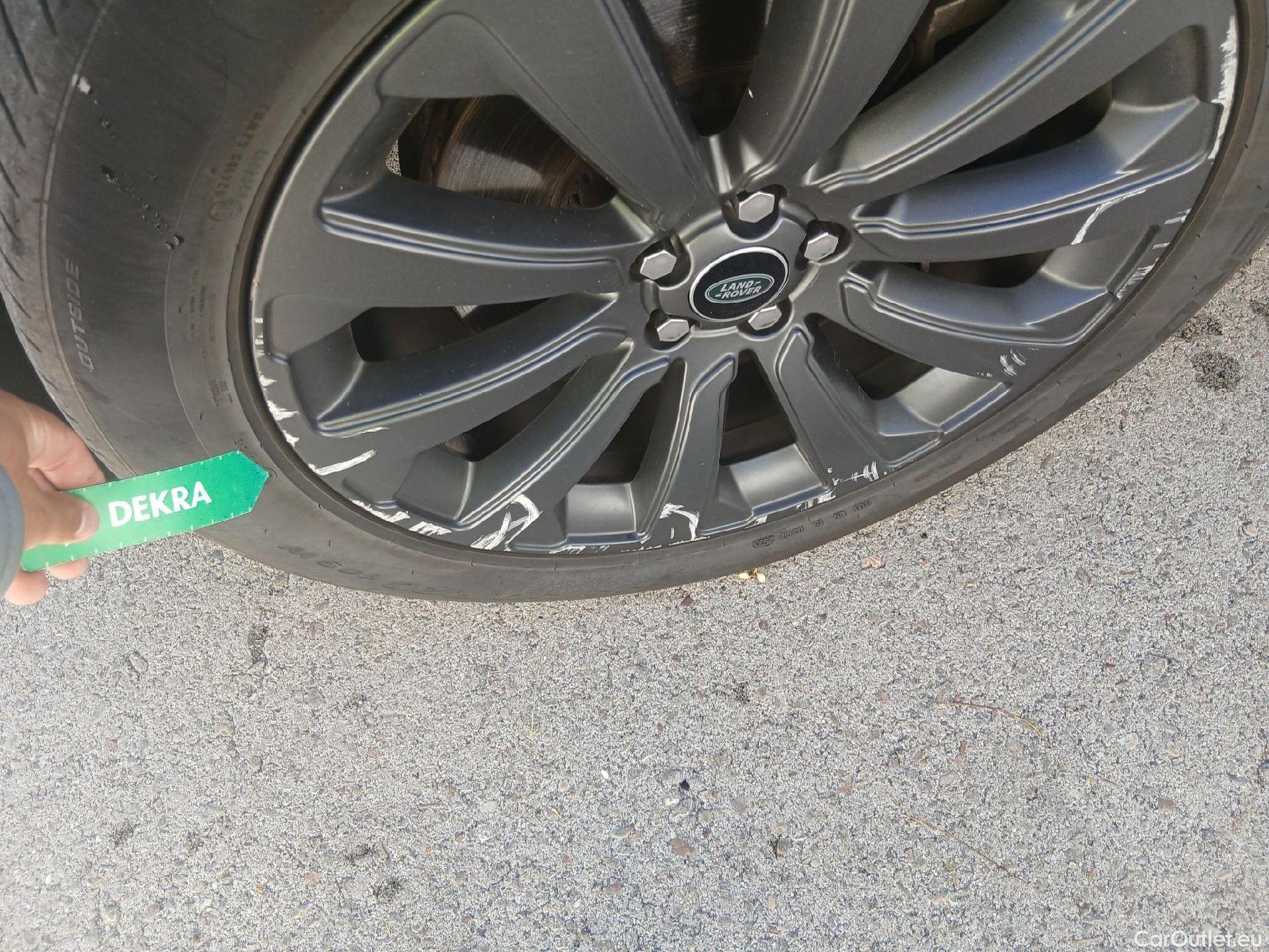  Land Rover  Range Rover LAND ROVER  Velar / 2017 / 5P / todoterreno 2.0D I4 150kW R-Dynamic S 4WD Auto #17