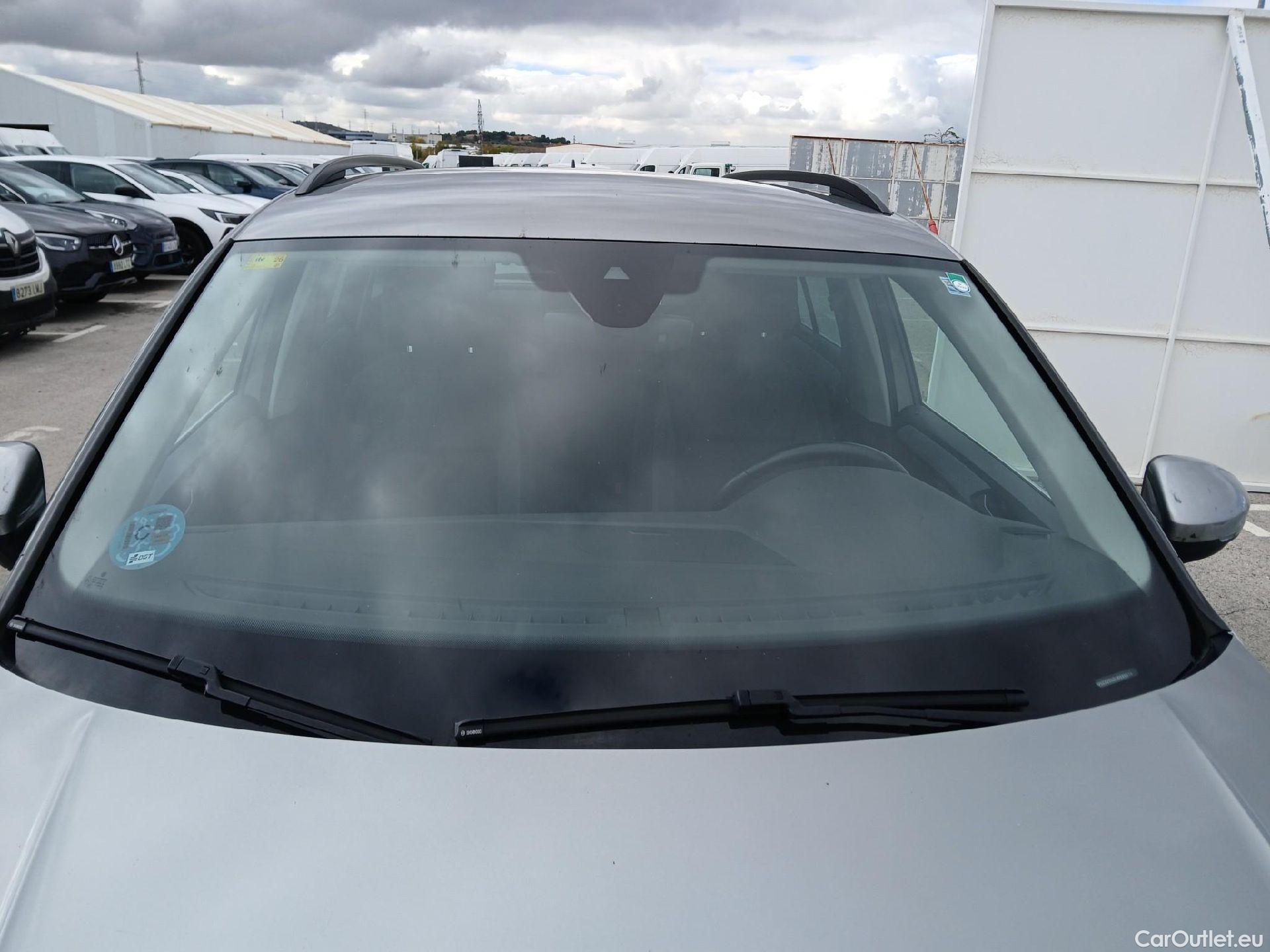  Volkswagen  Tiguan VOLKSWAGEN  / 2016 / 5P / todoterreno Advance 2.0 TDI 110kW (150CV) DSG #6