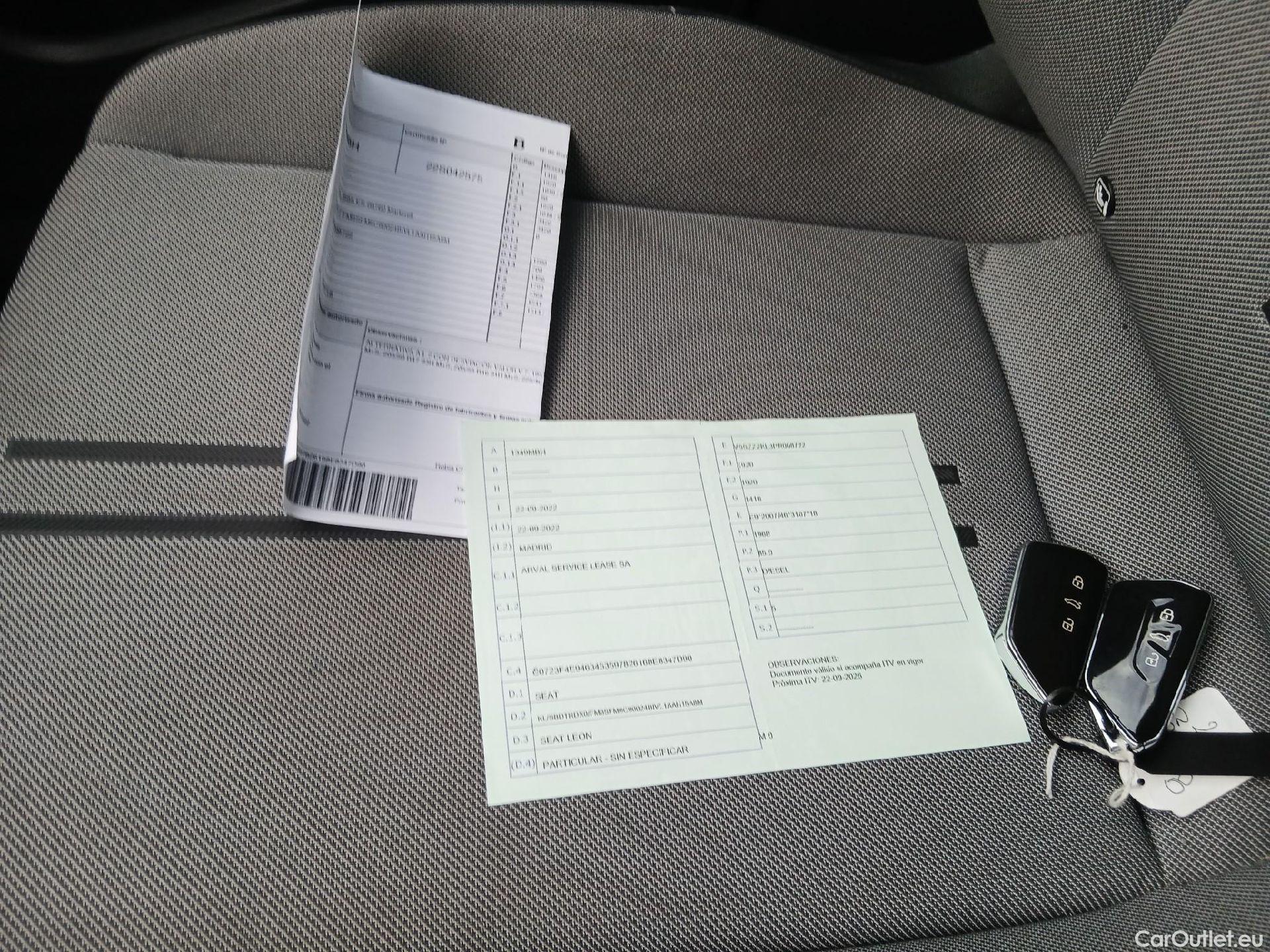  Land Rover  Discovery SEAT Nuevo León / 2020 / 5P / berlina con portón 2.0 TDI 85kW S&S Style Go(SP) #1