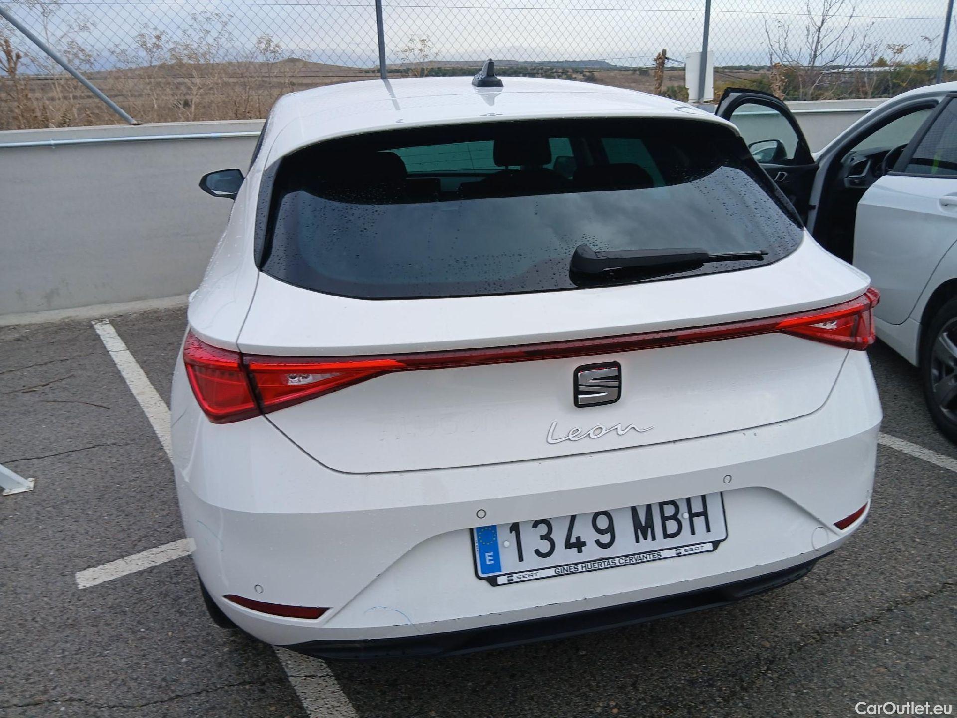  Land Rover  Discovery SEAT Nuevo León / 2020 / 5P / berlina con portón 2.0 TDI 85kW S&S Style Go(SP) #29