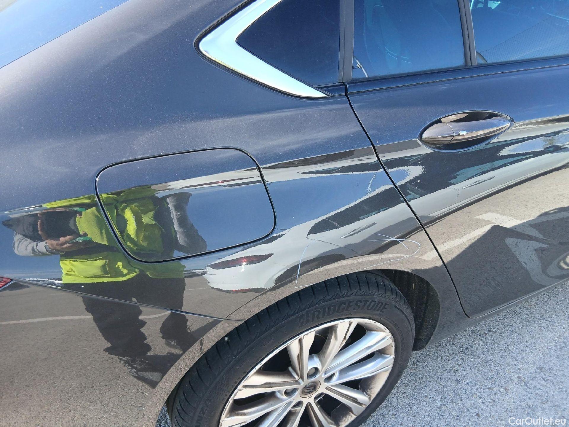  Land Rover  Discovery OPEL Insignia / 2020 / 5P / berlina con portón GS Business Elegance 2.0D DVH 130kW MT6 #21