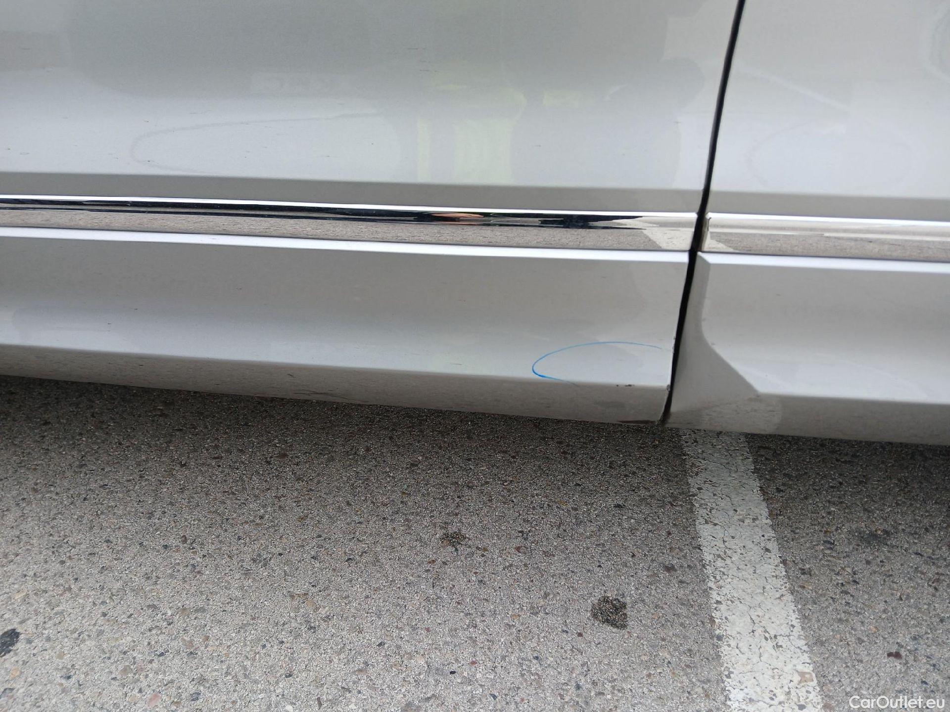  Volkswagen  Tiguan VOLKSWAGEN  / 2016 / 5P / todoterreno Advance 2.0 TDI 110kW (150CV) DSG #10