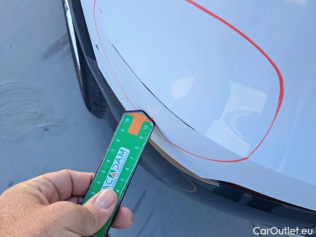  Audi  Q2 AUDI  / 2016 / 5P / todoterreno Design 30 TFSI 85kW (116CV) #4