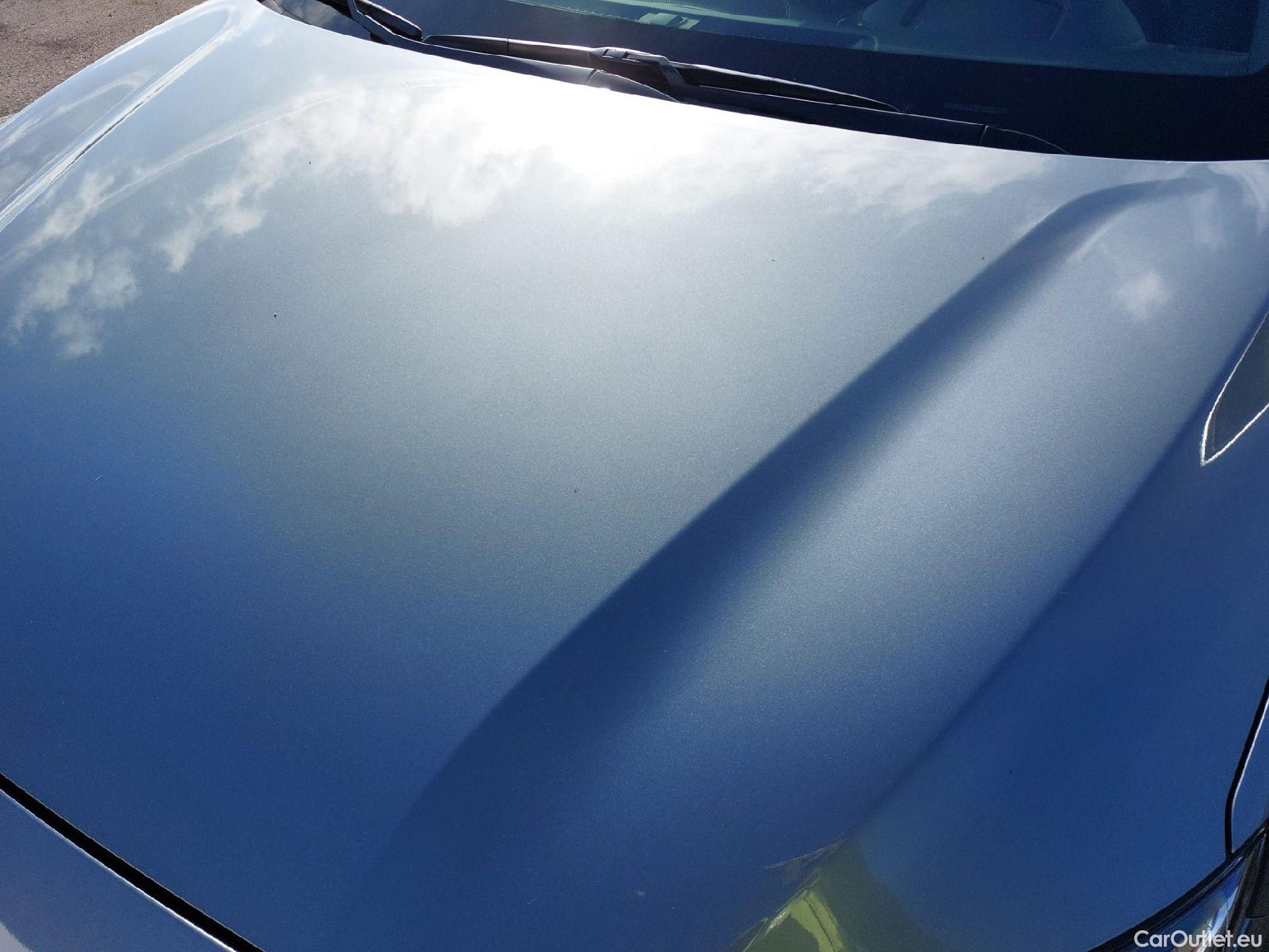  Hyundai  Konna HYUNDAI Kona / 2017 / 5P / todoterreno KONA TGDI 1.6 176CV 4X4 DT STYLE SKY #5