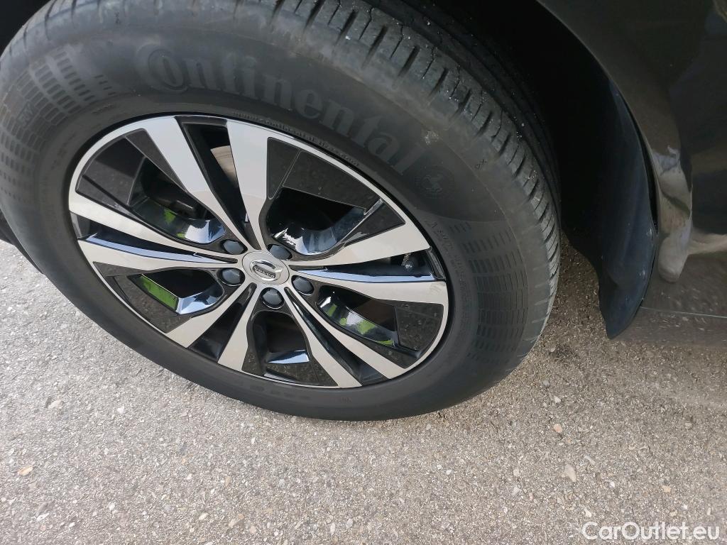  Volvo  XC60  Business Plus 2WD 2.0 D4 190CV AT8 E6dT #1