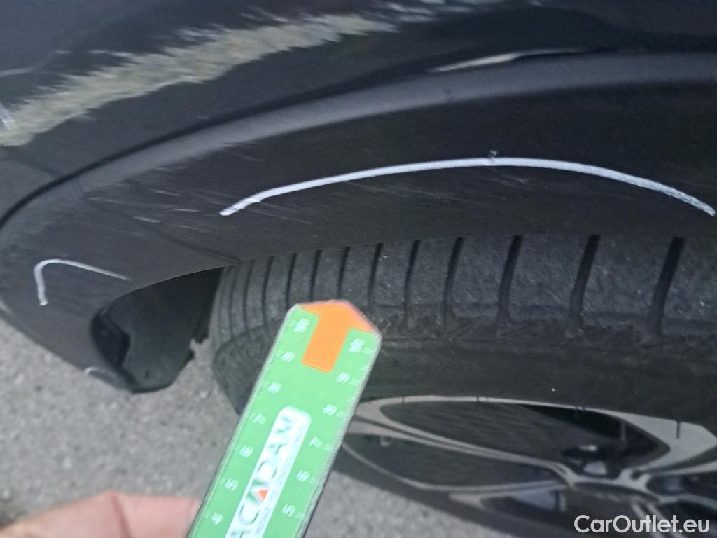  KIA  XCeed KIA  1.6 GDi PHEV 104kW (141CV) eDrive (AC) #37