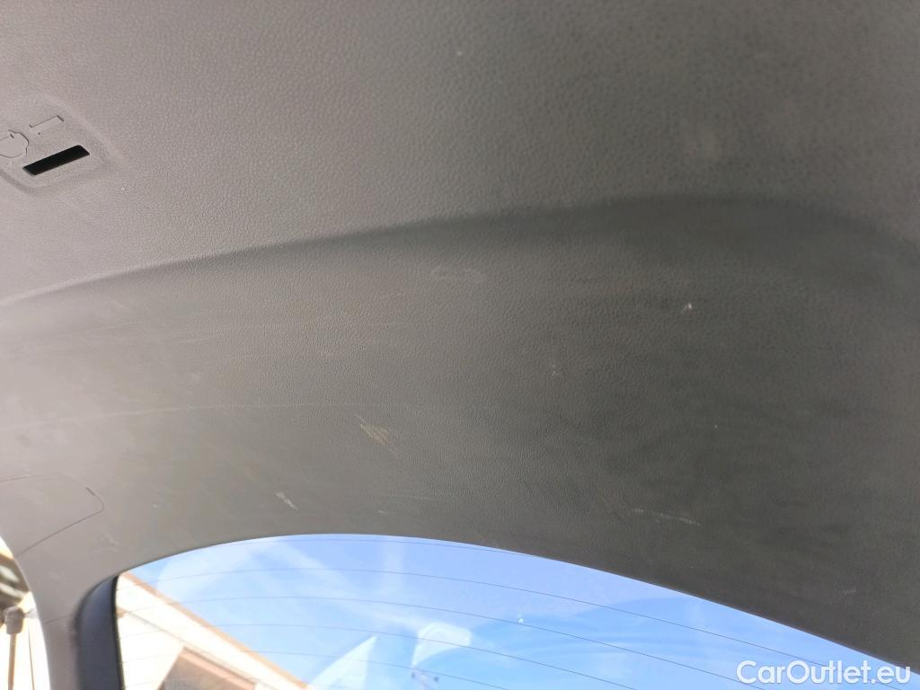  Hyundai  Konna HYUNDAI Kona / 2020 / 5P / todoterreno 1.6 GDI HEV Style Sky DCT #17