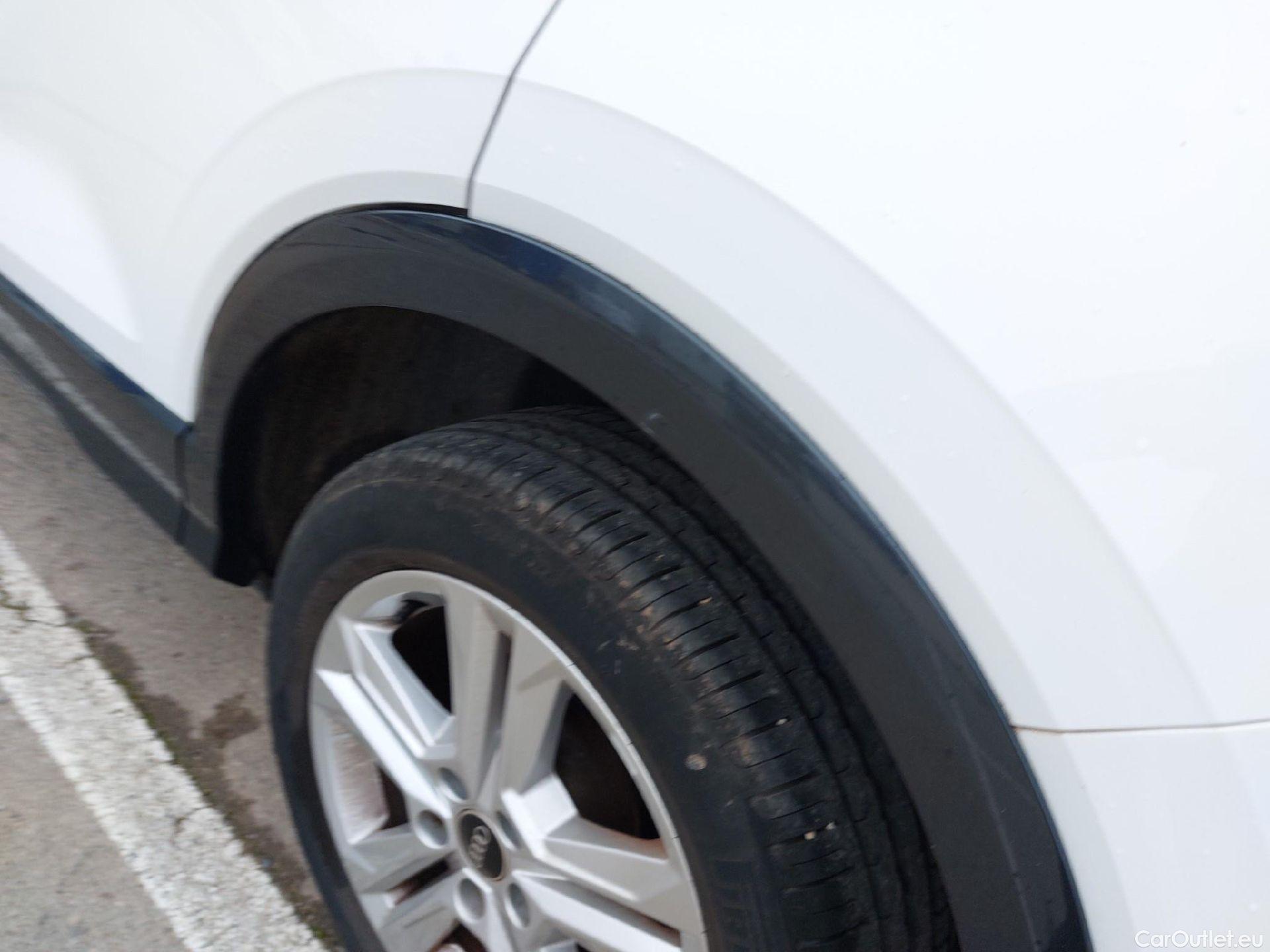  Audi  Q2 AUDI  / 2020 / 5P / todoterreno Advanced 35 TFSI 110kW (150CV) S tronic (AC) #3