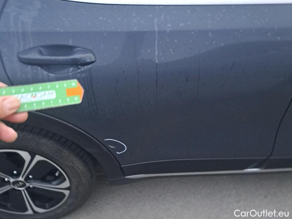  KIA  XCeed KIA  1.6 GDi PHEV 104kW (141CV) eDrive (AC) #21