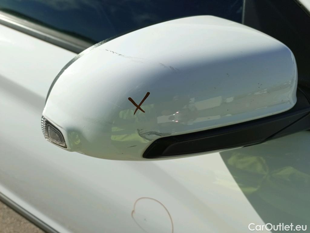  Hyundai  Konna HYUNDAI Kona / 2020 / 5P / todoterreno 1.6 GDI HEV Style Sky DCT #24