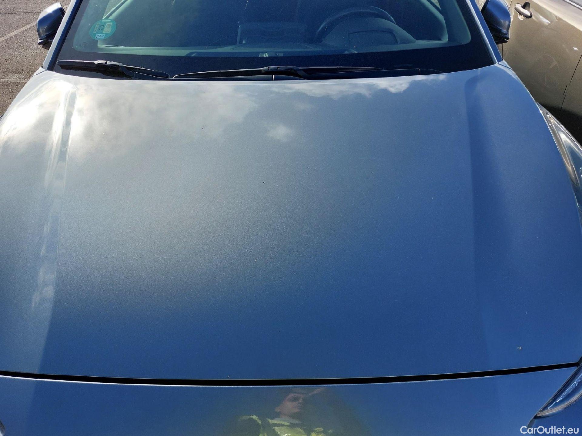  Hyundai  Konna HYUNDAI Kona / 2017 / 5P / todoterreno KONA TGDI 1.6 176CV 4X4 DT STYLE SKY #6