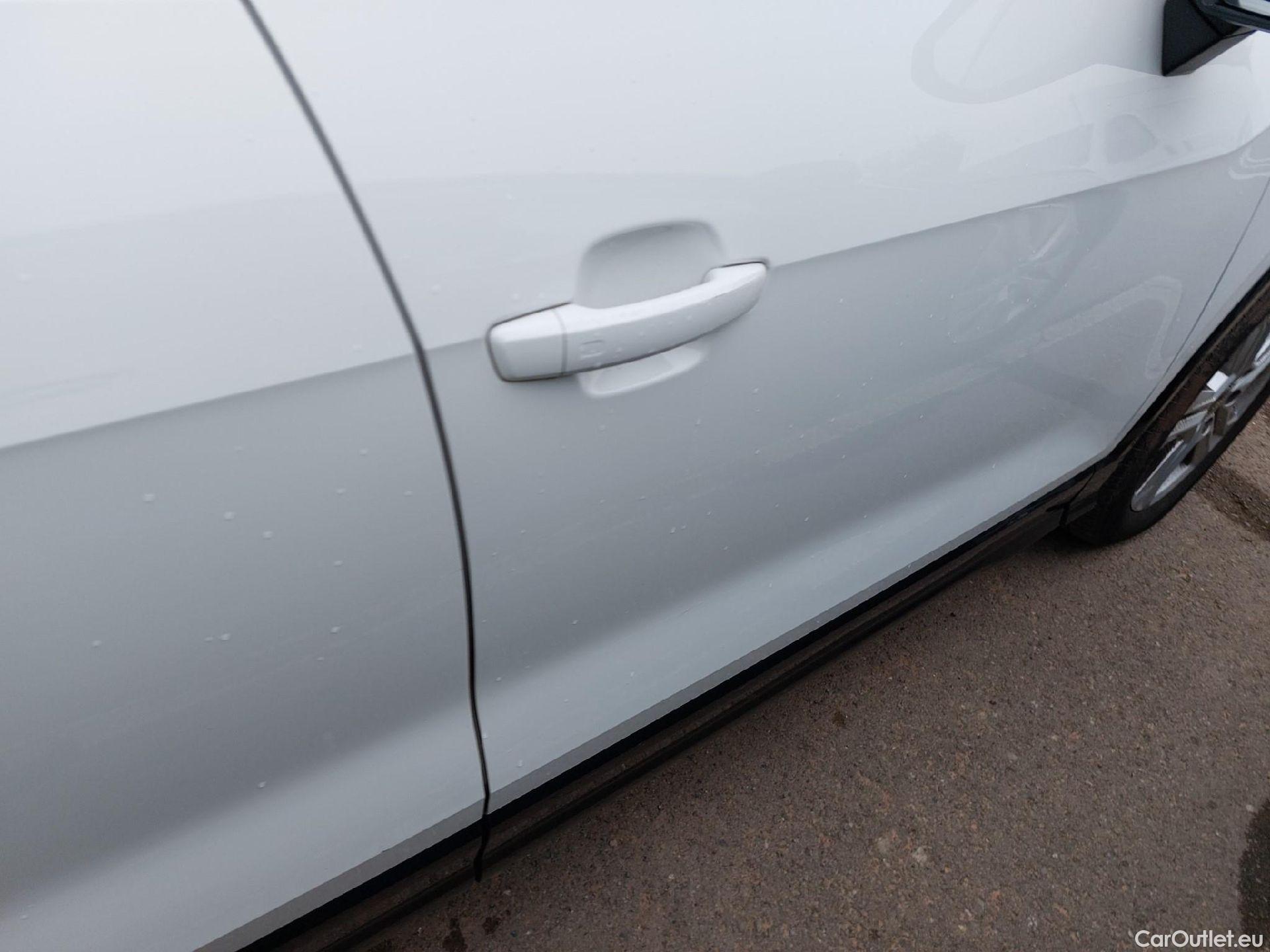  Audi  Q2 AUDI  / 2020 / 5P / todoterreno Advanced 35 TFSI 110kW (150CV) S tronic (AC) #10