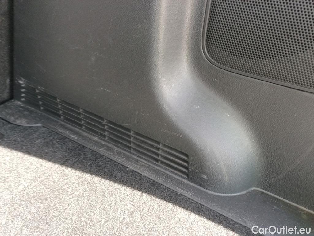  Hyundai  Konna HYUNDAI Kona / 2020 / 5P / todoterreno 1.6 GDI HEV Style Sky DCT #10