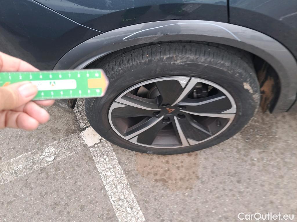  Cupra  Formentor CUPRA  / 2020 / 5P / todoterreno 1.4 e-Hybrid 150kW (204 CV) DSG (AC) #6