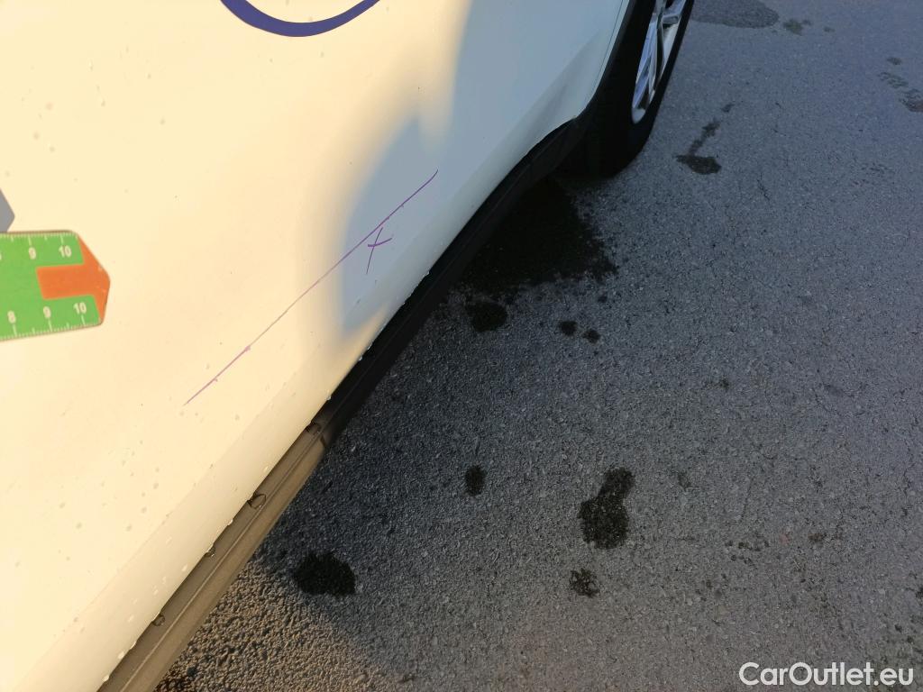  KIA  Sportage KIA  / 2018 / 5P / todoterreno 1.6 MHEV Concept 85kW (115CV) 4x2 #5