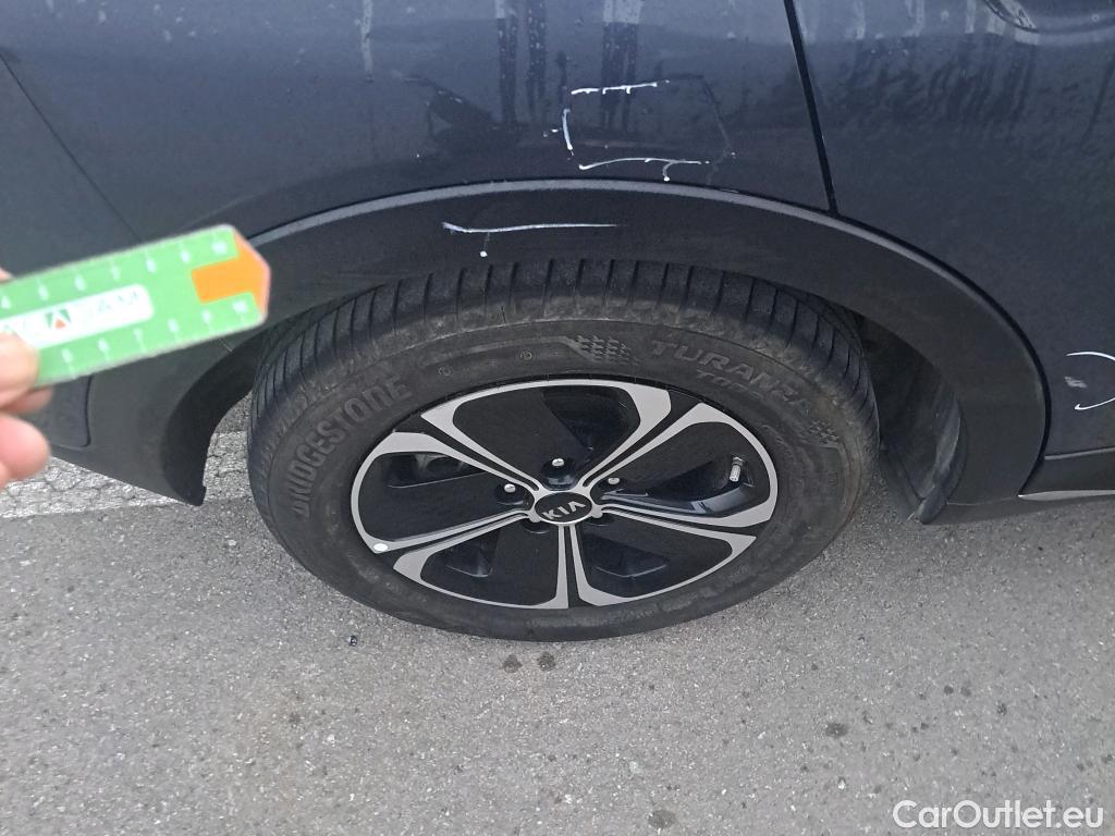  KIA  XCeed KIA  1.6 GDi PHEV 104kW (141CV) eDrive (AC) #34