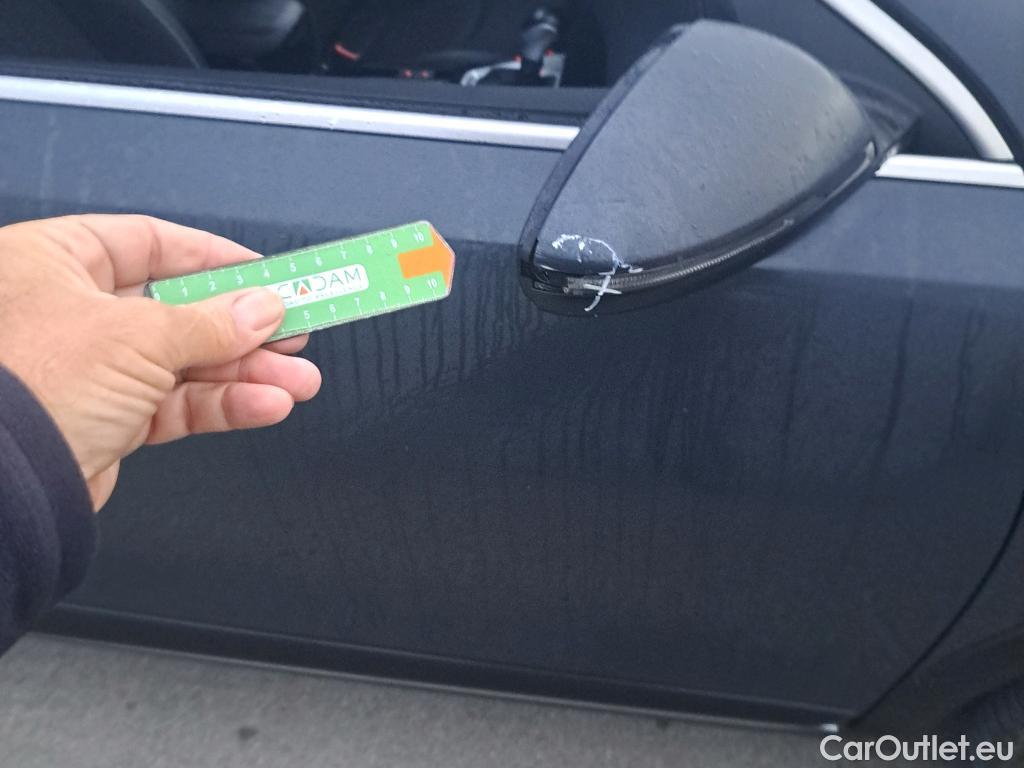  KIA  XCeed KIA  1.6 GDi PHEV 104kW (141CV) eDrive (AC) #40