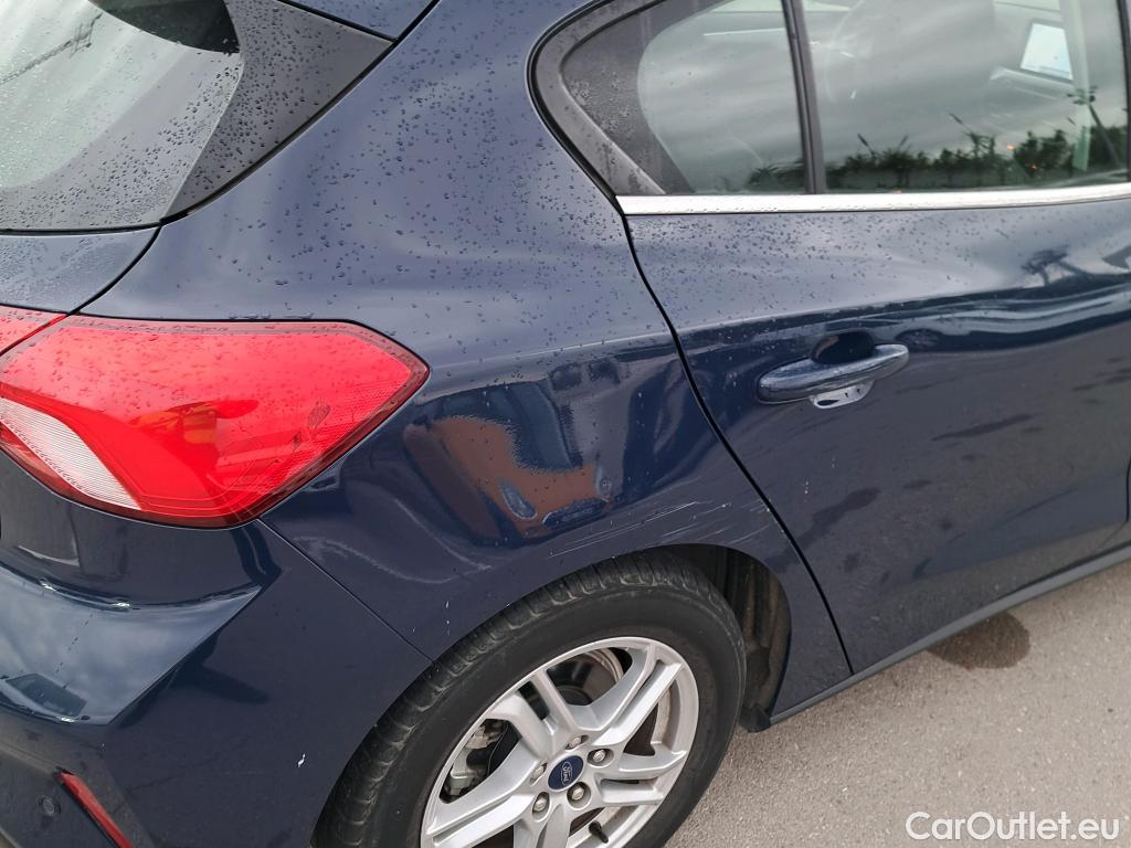  Ford  Focus FORD  / 2018 / 5P / berlina con portón 1.5 Ecoblue 70kW Trend+ #1