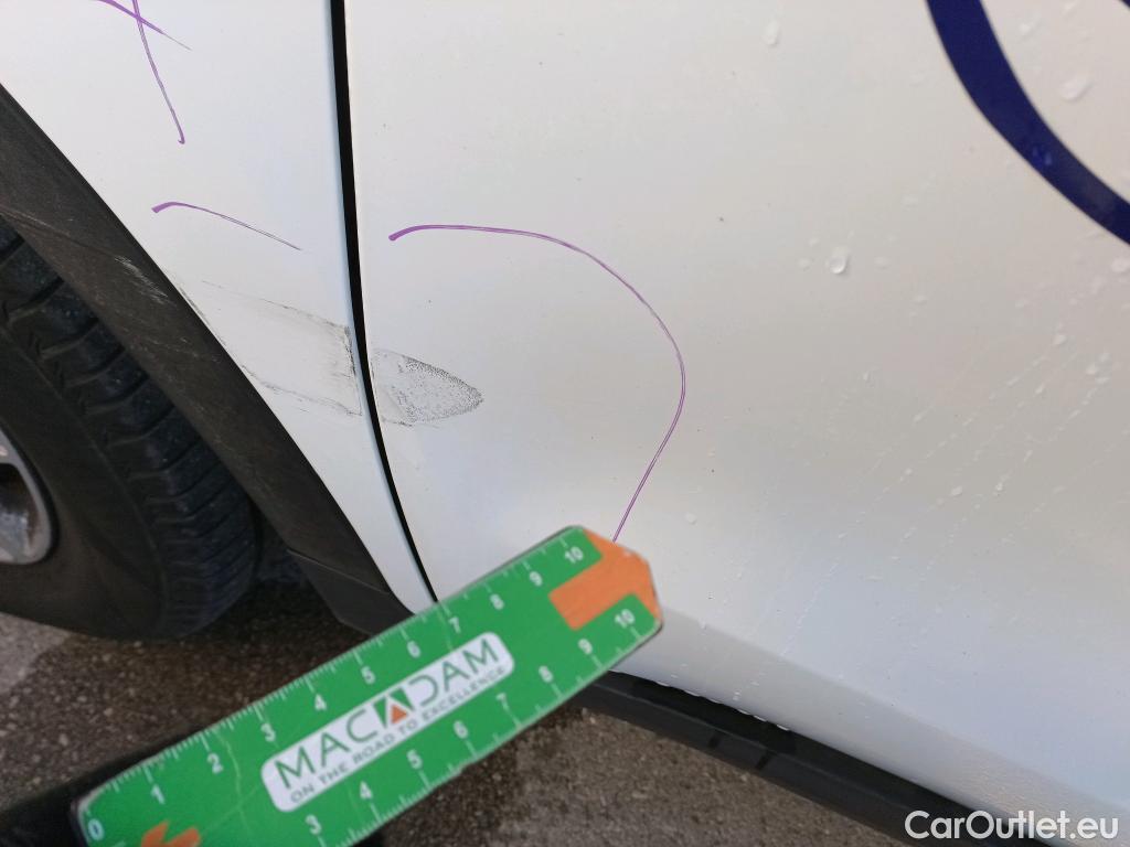  KIA  Sportage KIA  / 2018 / 5P / todoterreno 1.6 MHEV Concept 85kW (115CV) 4x2 #4