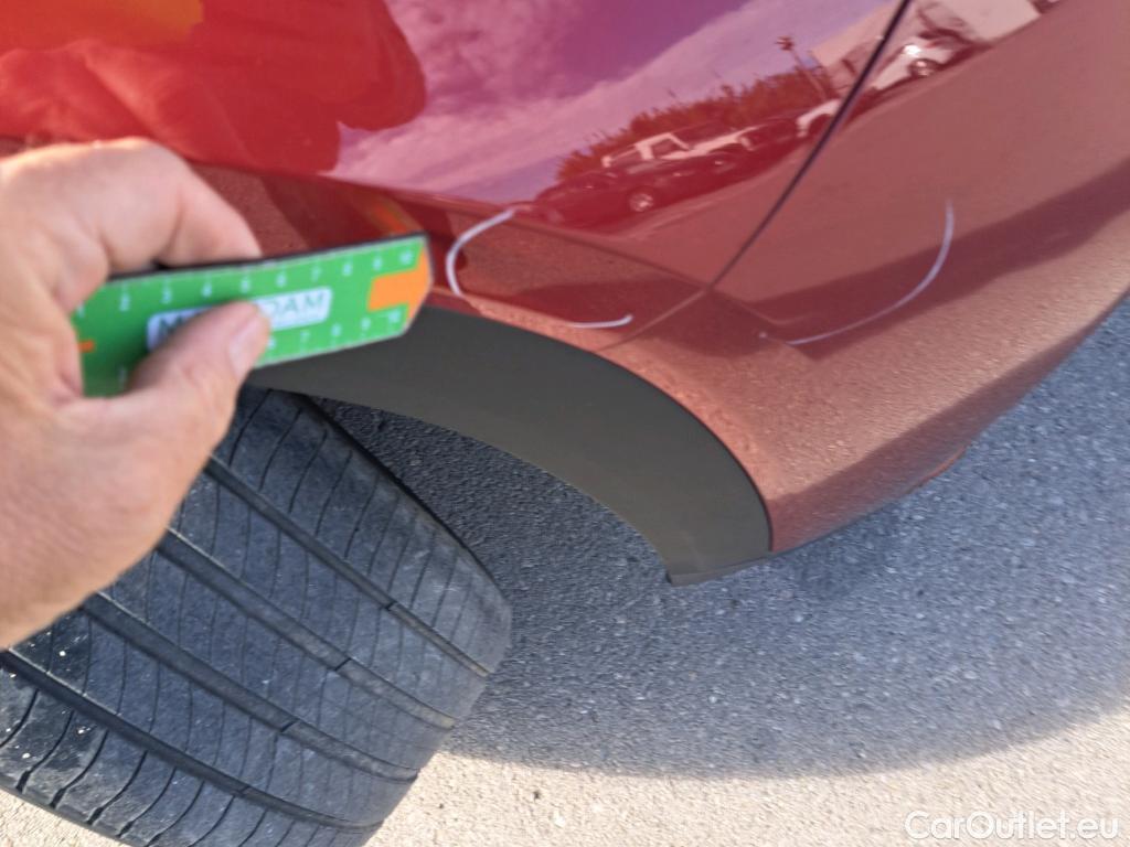  Hyundai  Tucson HYUNDAI  / 2020 / 5P / todoterreno 1.6 TGDI 169kW HEV Tecno Sky Auto #28