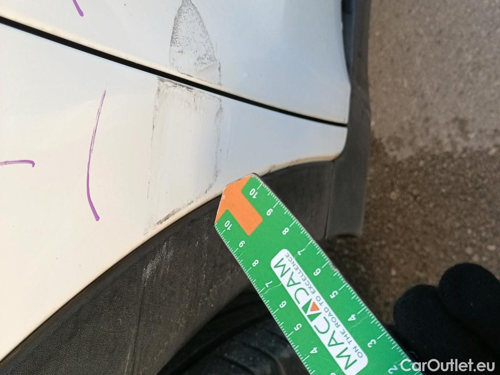  KIA  Sportage KIA  / 2018 / 5P / todoterreno 1.6 MHEV Concept 85kW (115CV) 4x2 #16