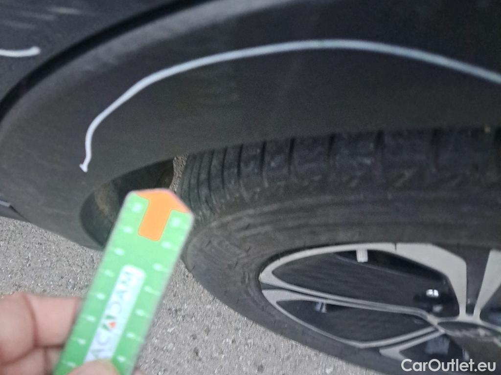  KIA  XCeed KIA  1.6 GDi PHEV 104kW (141CV) eDrive (AC) #33