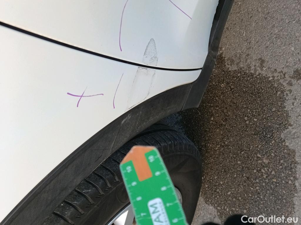  KIA  Sportage KIA  / 2018 / 5P / todoterreno 1.6 MHEV Concept 85kW (115CV) 4x2 #15