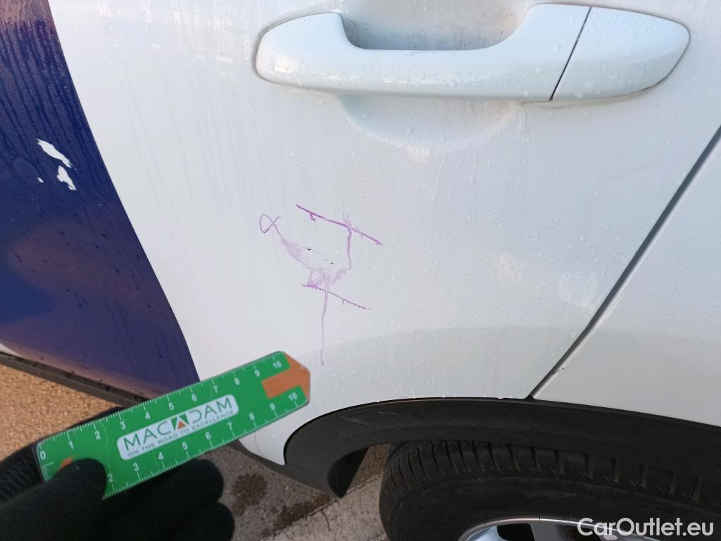  KIA  Sportage KIA  / 2018 / 5P / todoterreno 1.6 MHEV Concept 85kW (115CV) 4x2 #11