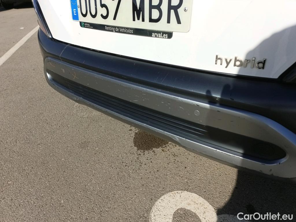  Hyundai  Konna HYUNDAI Kona / 2020 / 5P / todoterreno 1.6 GDI HEV Style Sky DCT #29