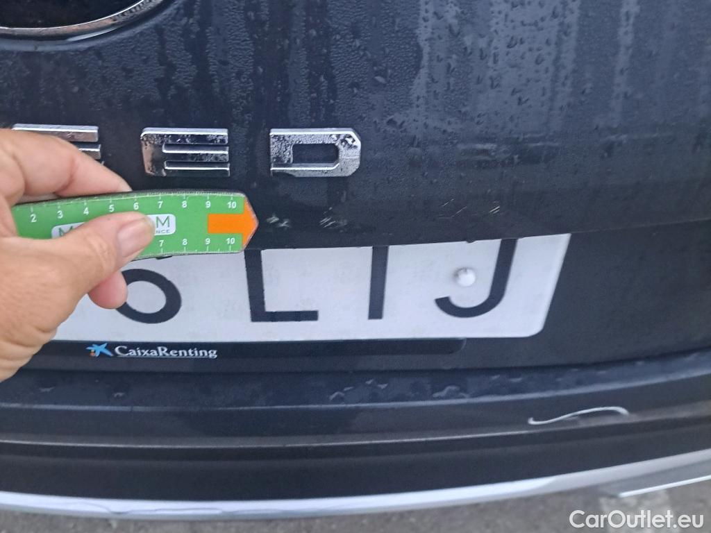  KIA  XCeed KIA  1.6 GDi PHEV 104kW (141CV) eDrive (AC) #43