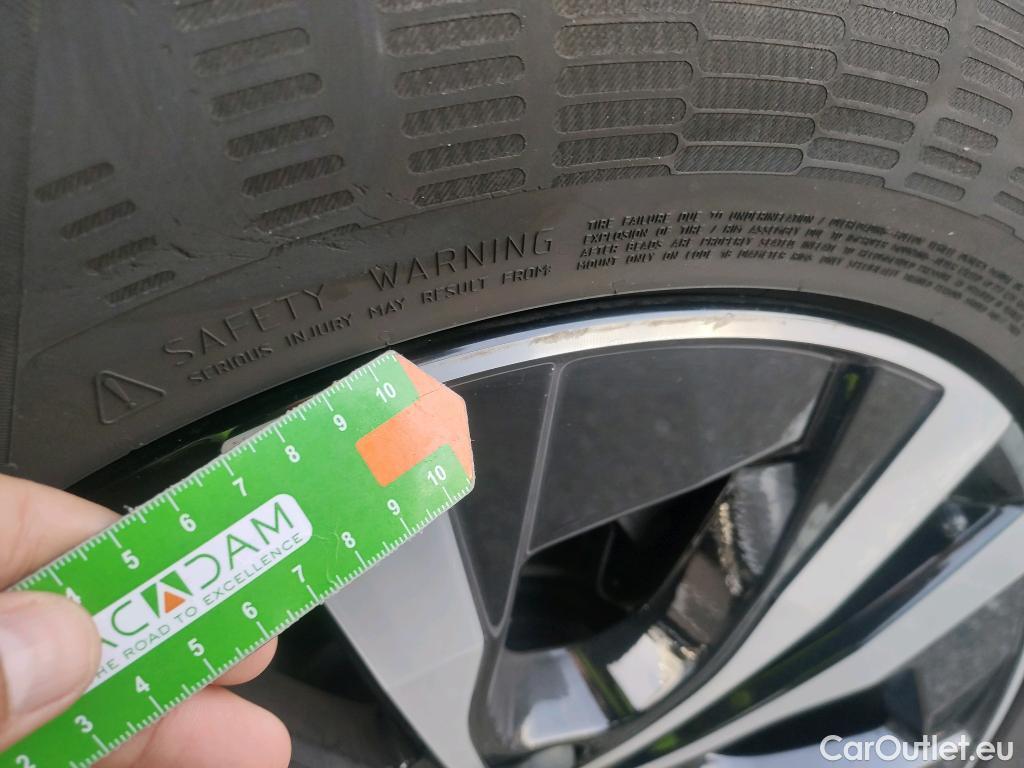  Volvo  XC60  Business Plus 2WD 2.0 D4 190CV AT8 E6dT #4