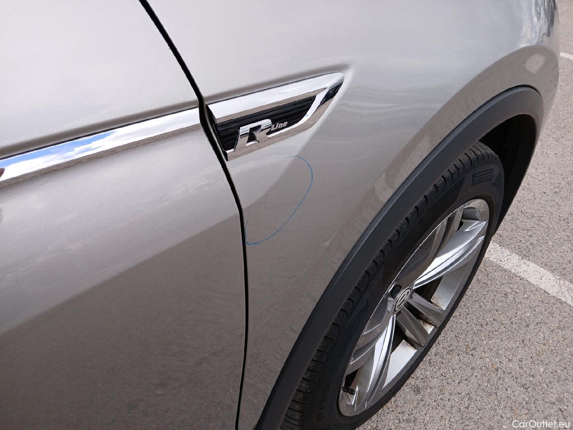  Volkswagen  Tiguan VOLKSWAGEN  / 2016 / 5P / todoterreno Advance 2.0 TDI 110kW (150CV) DSG #31